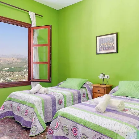 Lizar * Frigiliana